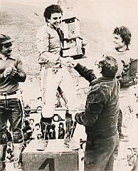 1977 p riera 3  1977 Podium: Climent Puigdomenech (2º), Antonio Riera (1º), Jordi Monjonell (3º) (de izquierda a derecha) : trofeo montesa, 1977, antonio riera