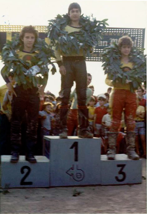 juli-vallmitjana-podium-oct1975