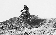otras 1976 08 cerdanyola roig 8  Agosto 1976 - Xavier Roig Regas #11 - Circuit de Cerdanyola (Barcelona) : Xavier Roig Regas, motocross, cerdanyola, agost, 1976, pursang